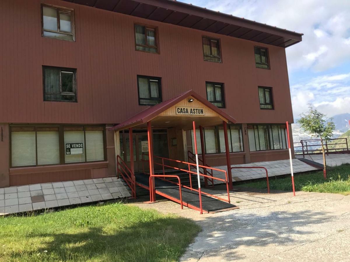 Apartamento Астун Екстер'єр фото